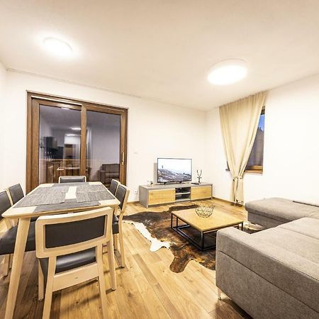 Apartmanovy Dom Poludnica - Chopok Juh ตาเล ภายนอก รูปภาพ