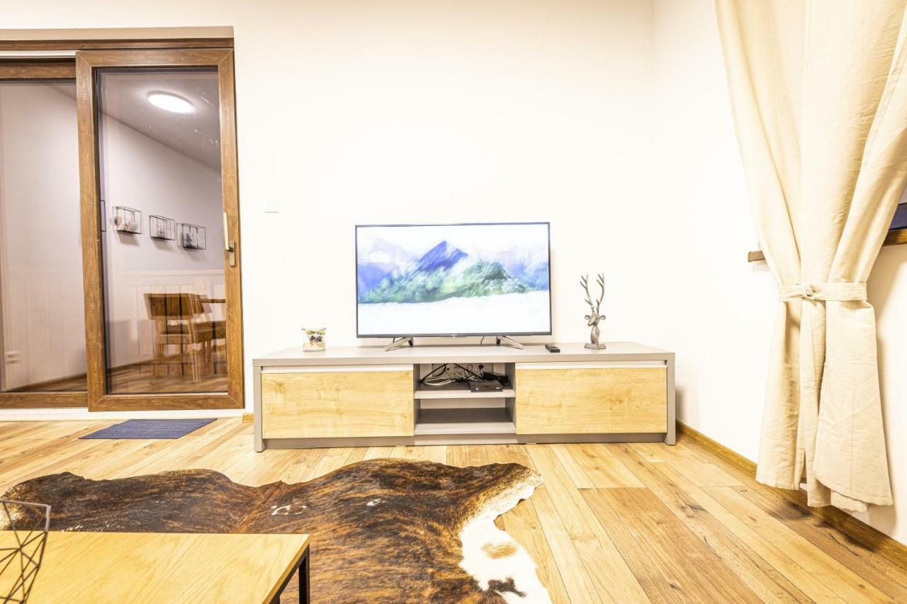 Apartmanovy Dom Poludnica - Chopok Juh ตาเล ภายนอก รูปภาพ