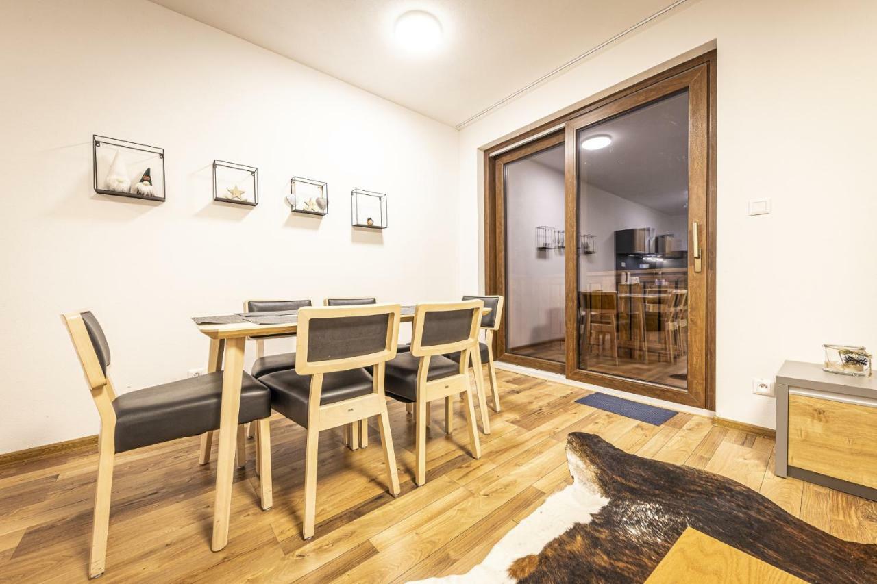 Apartmanovy Dom Poludnica - Chopok Juh ตาเล ภายนอก รูปภาพ