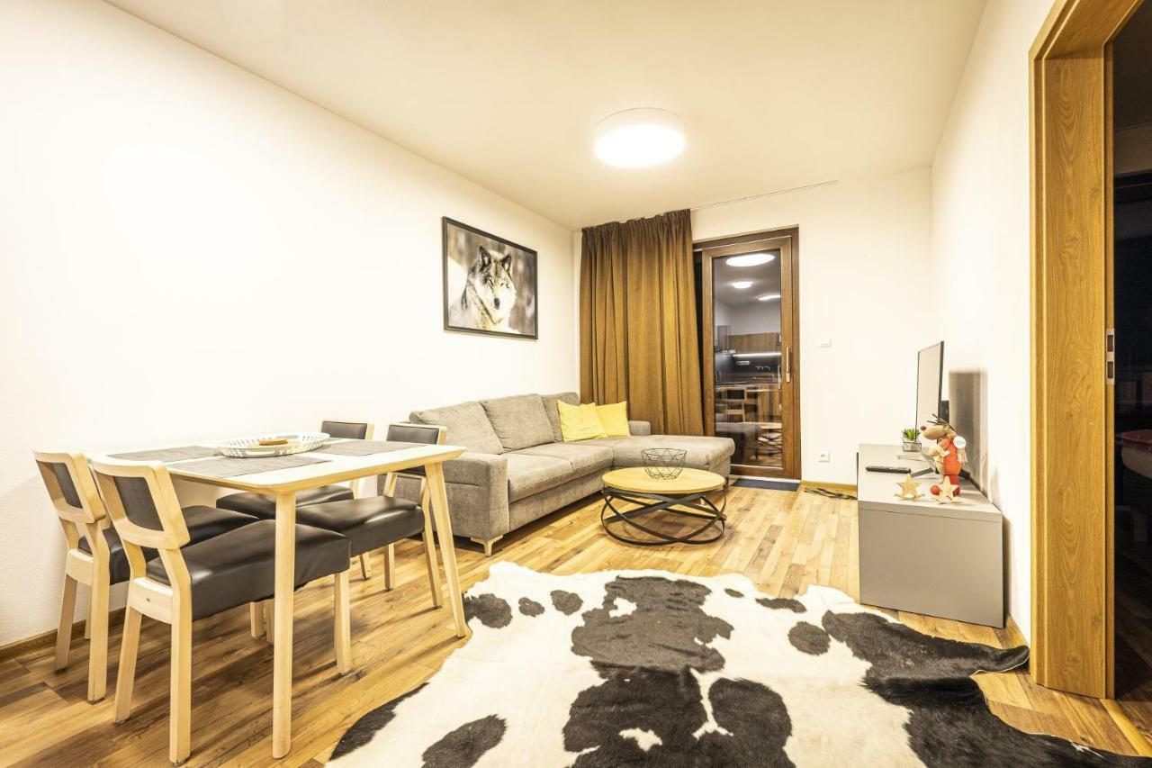 Apartmanovy Dom Poludnica - Chopok Juh ตาเล ภายนอก รูปภาพ